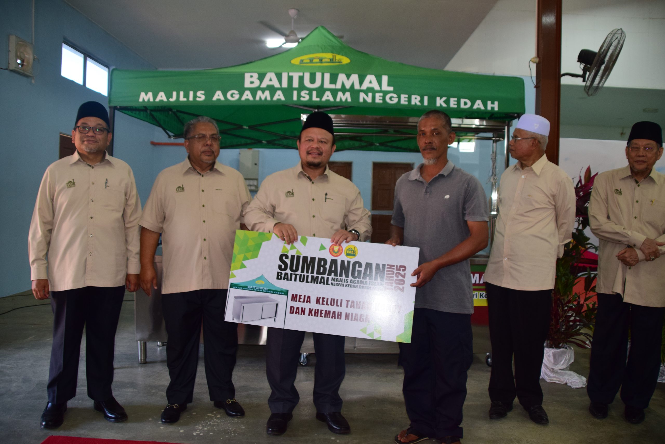 MAJLIS PENYAMPAIAN SUMBANGAN FIDYAH BAGI TAHUN 1446H/2025M DI MASJID AL HUDA KAMPUNG HANGUS, BALING