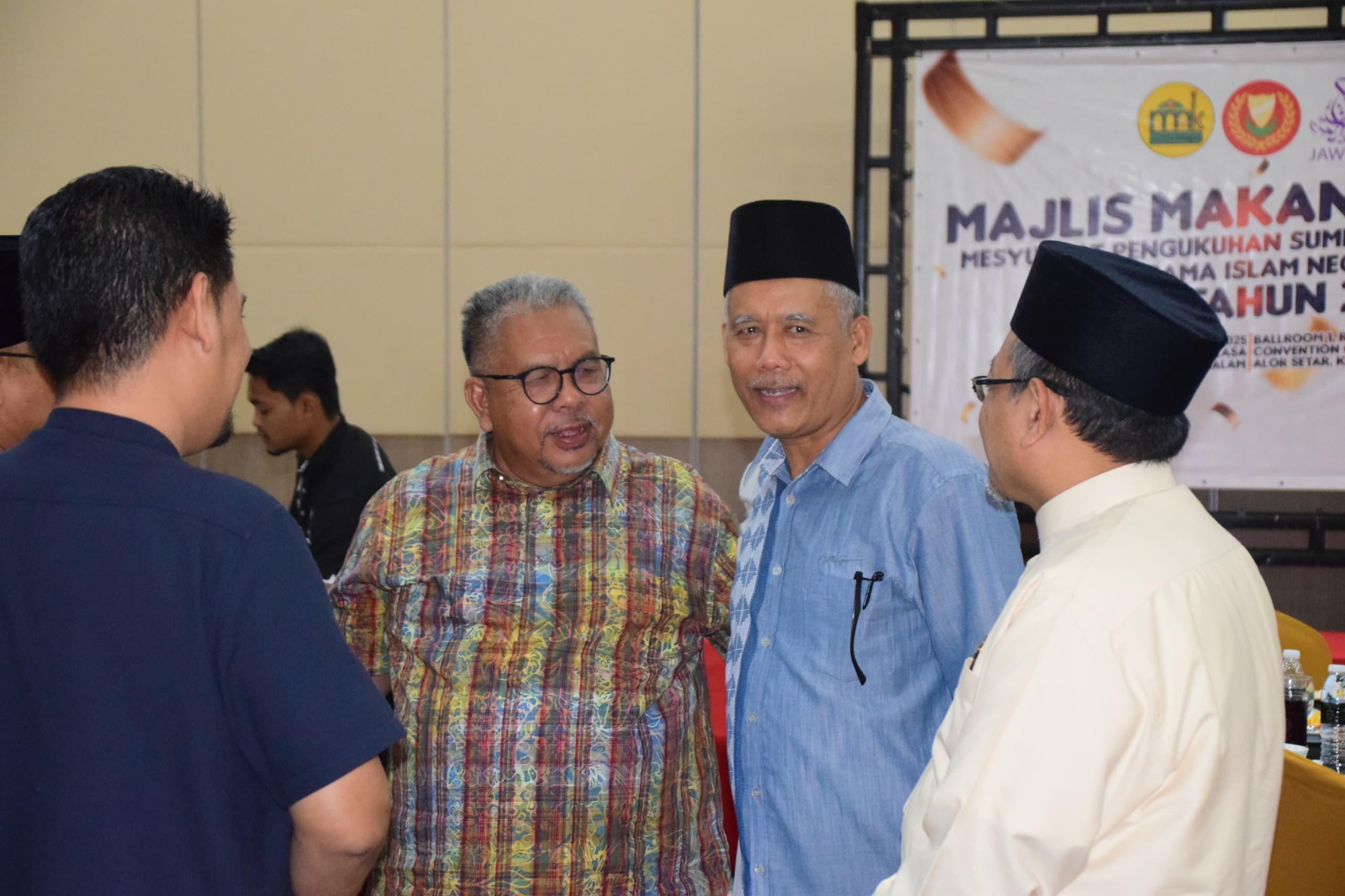 MAJLIS MAKAN MALAM SEMPENA MESYUARAT PENGUKUHAN SUMBER AM BERSAMA MAJLIS AGAMA ISLAM NEGERI (MAIN) BILANGAN 1 TAHUN 2025