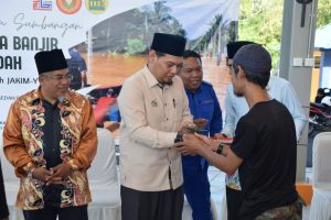 Sumbangan_Mangsa_Banjir-4