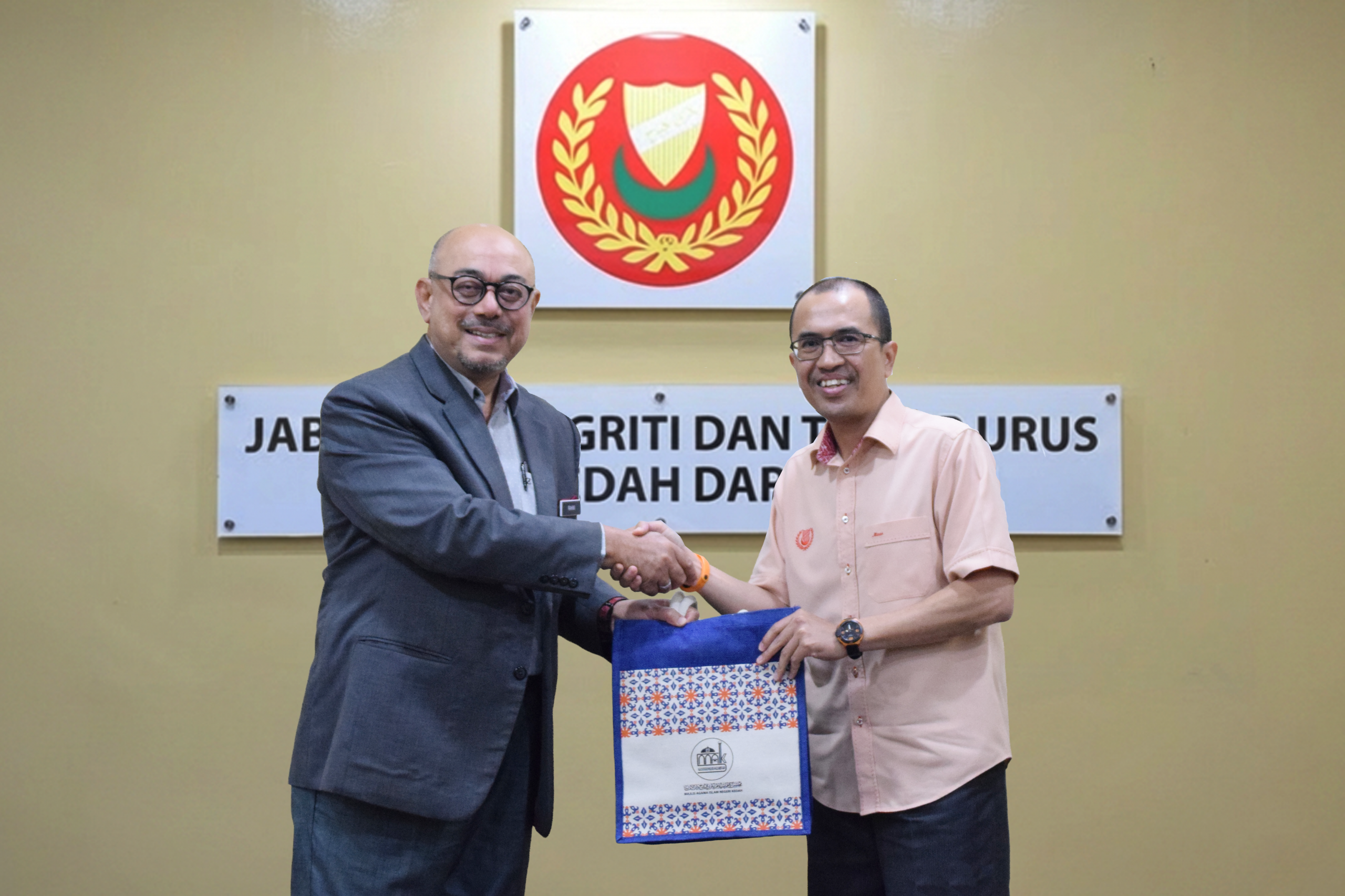 COO MAIK ADAKAN KUNJUNGAN HORMAT KE JITU